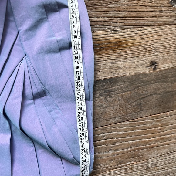 Holt Renfrew Lilac Strapless Gown – Elegant Floor-Length Formal Dress - Picture 6 of 10